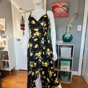 Kenedik Lemon Print flowy summer dress.